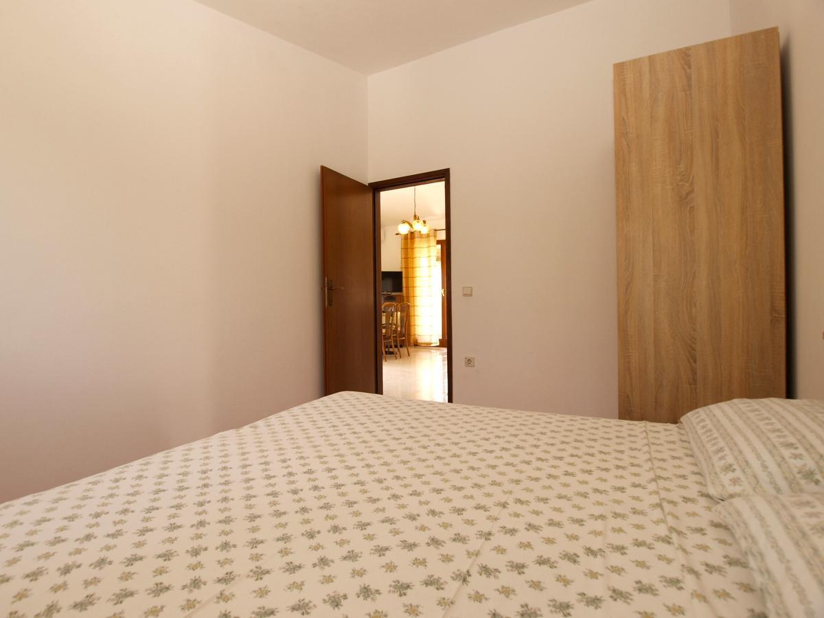 Apartments Luciano 1728 Премантура Екстериор снимка